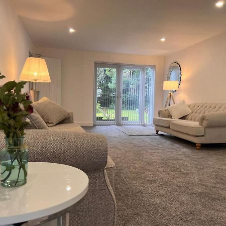 Selborne Studios Off Road Gated Parking Coventry Extérieur photo